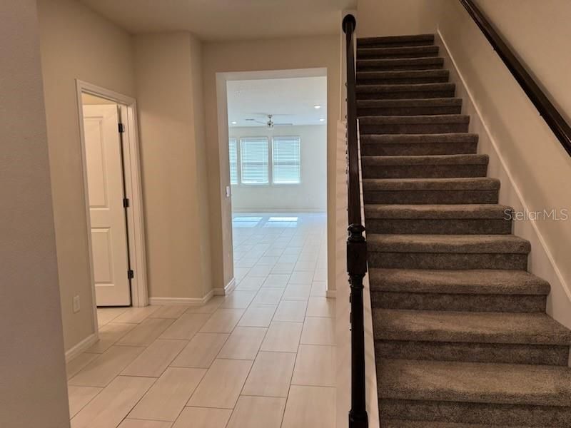 Active With Contract: $2,700 (4 beds, 3 baths, 1809 Square Feet)