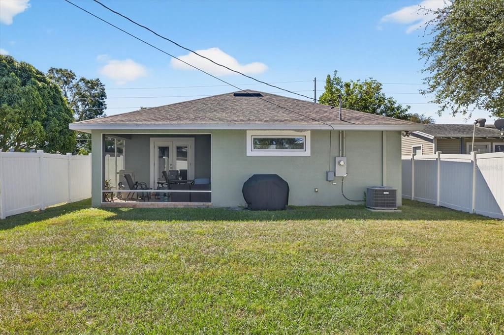 For Sale: $575,000 (3 beds, 2 baths, 1504 Square Feet)