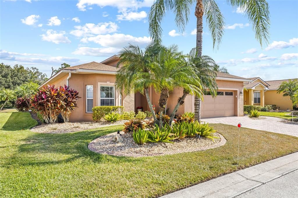 En Venta: $379,000 (3 camas, 2 baños, 1833 Pies cuadrados)