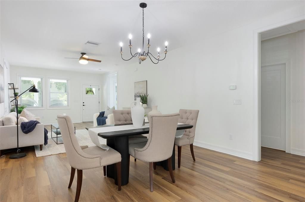 Active With Contract: $519,000 (3 beds, 2 baths, 1546 Square Feet)