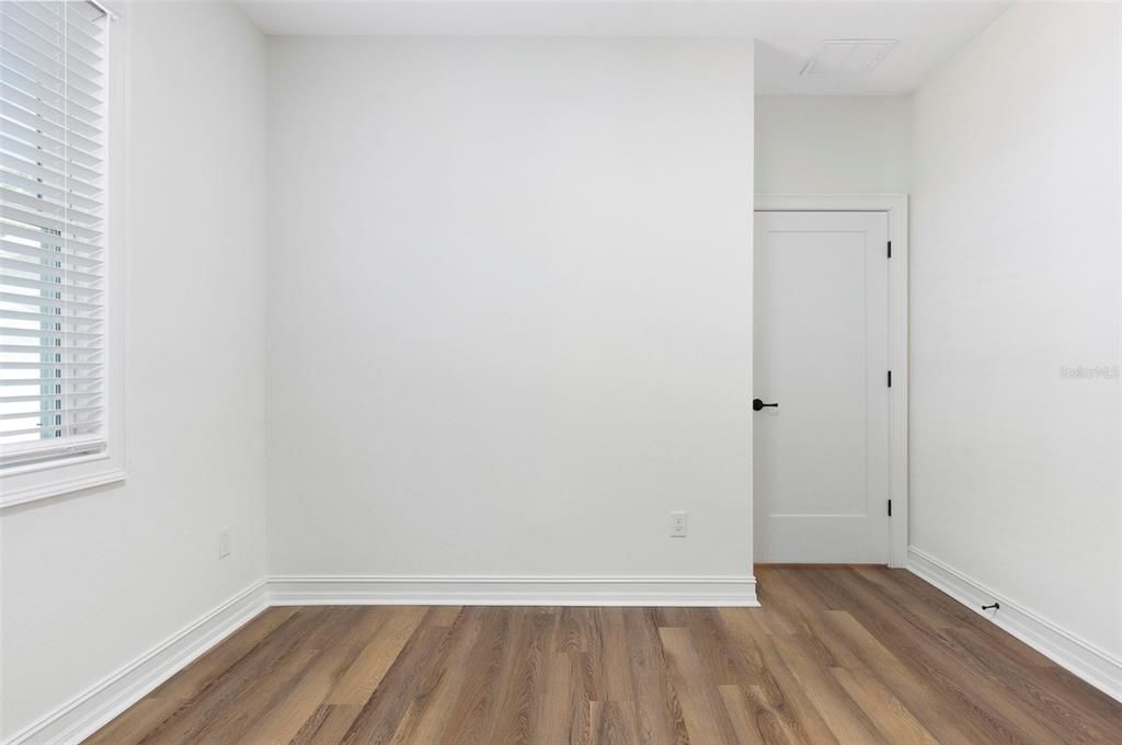 Active With Contract: $519,000 (3 beds, 2 baths, 1546 Square Feet)