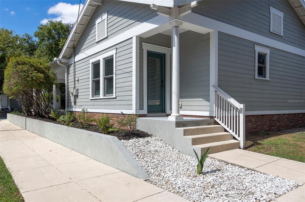 Active With Contract: $519,000 (3 beds, 2 baths, 1546 Square Feet)