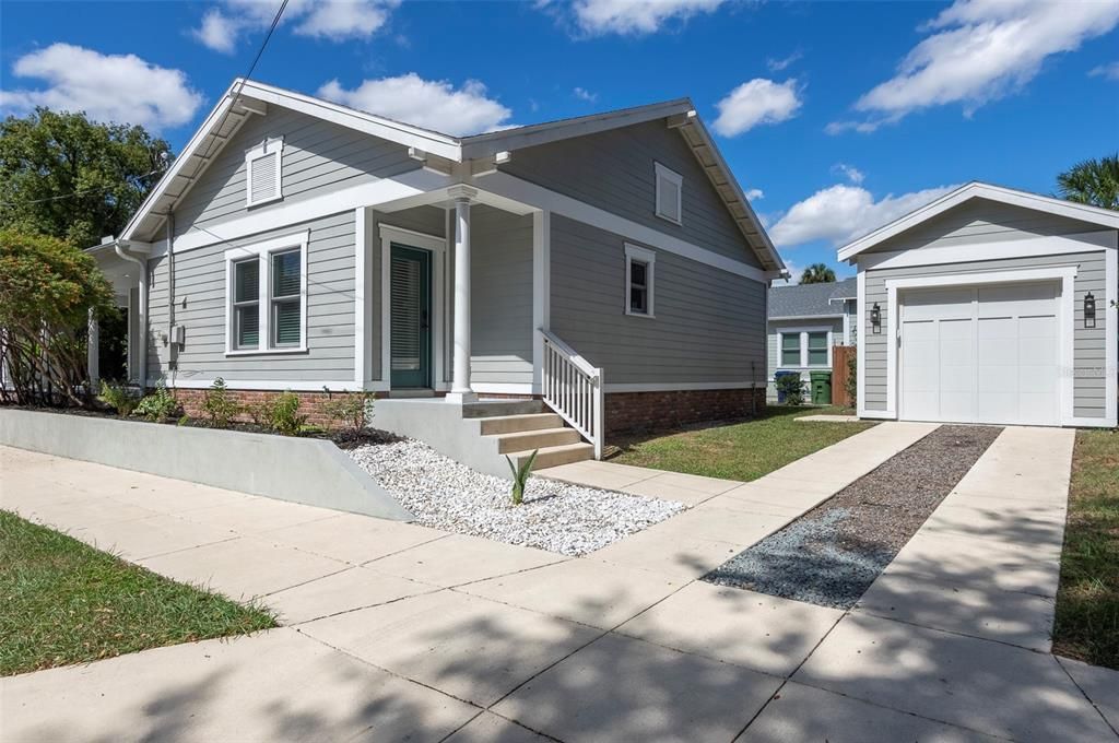 Active With Contract: $519,000 (3 beds, 2 baths, 1546 Square Feet)