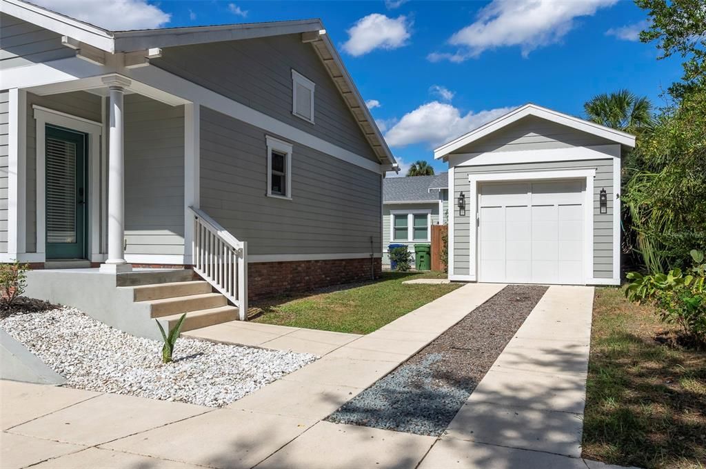 Active With Contract: $519,000 (3 beds, 2 baths, 1546 Square Feet)