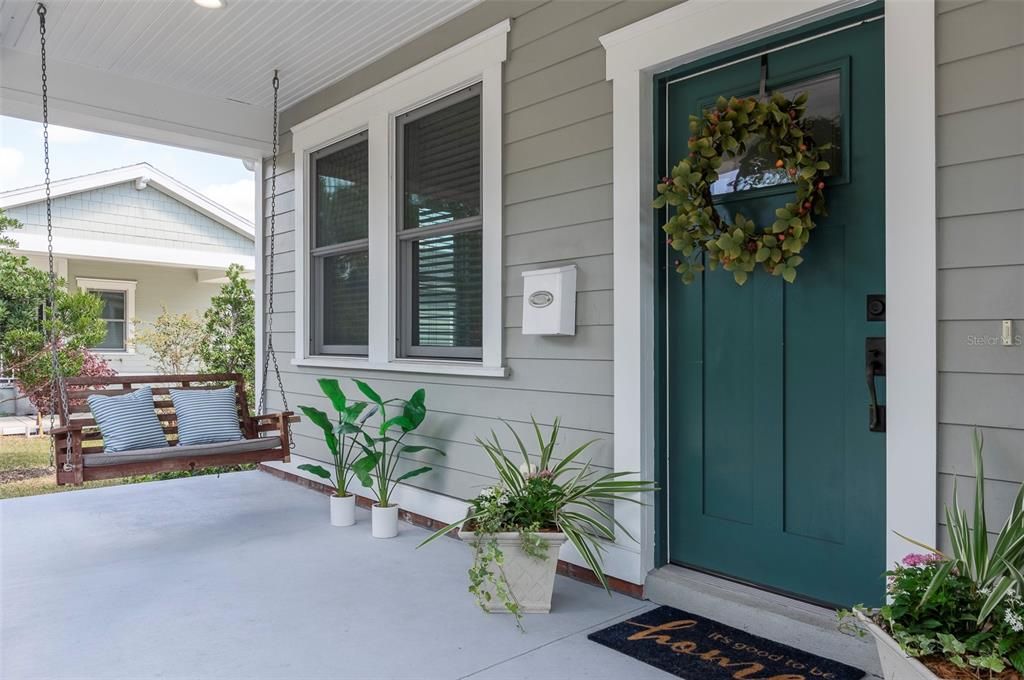 Active With Contract: $519,000 (3 beds, 2 baths, 1546 Square Feet)