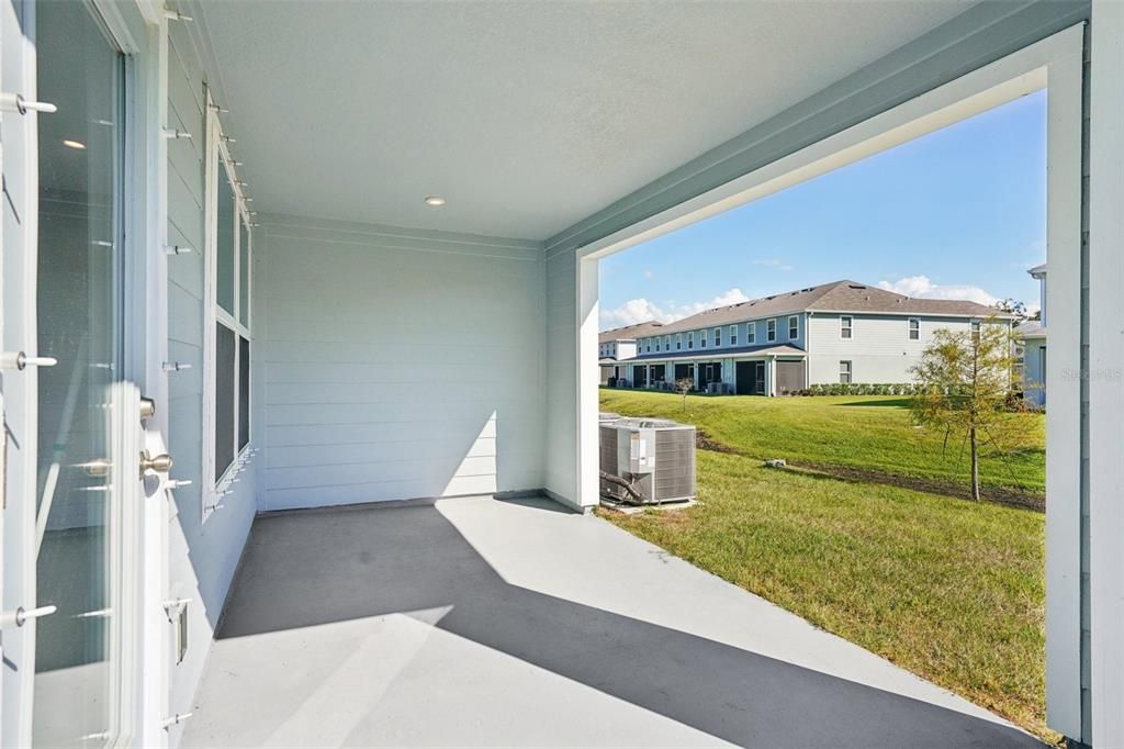 For Sale: $270,000 (3 beds, 2 baths, 1431 Square Feet)