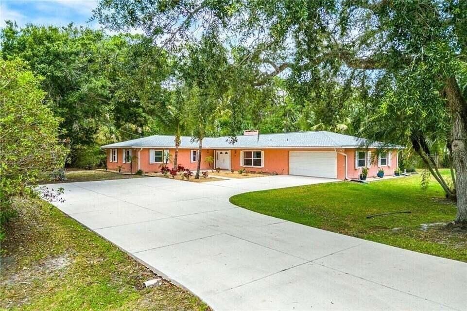 出租: $3,500 (4 贝兹, 3 浴室, 2628 平方英尺)