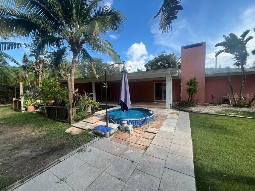 出租: $3,500 (4 贝兹, 3 浴室, 2628 平方英尺)