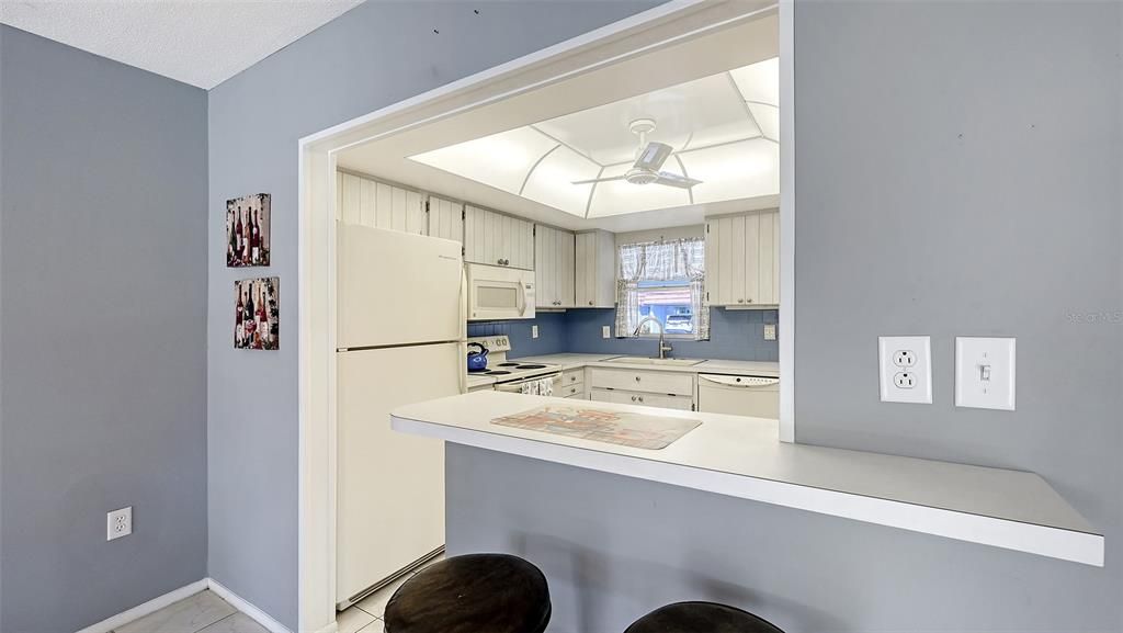 待售: $264,500 (2 贝兹, 2 浴室, 1120 平方英尺)