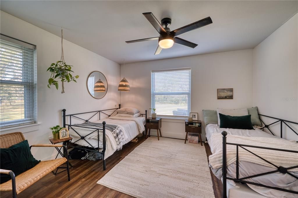 待售: $1,195,000 (3 贝兹, 2 浴室, 2194 平方英尺)