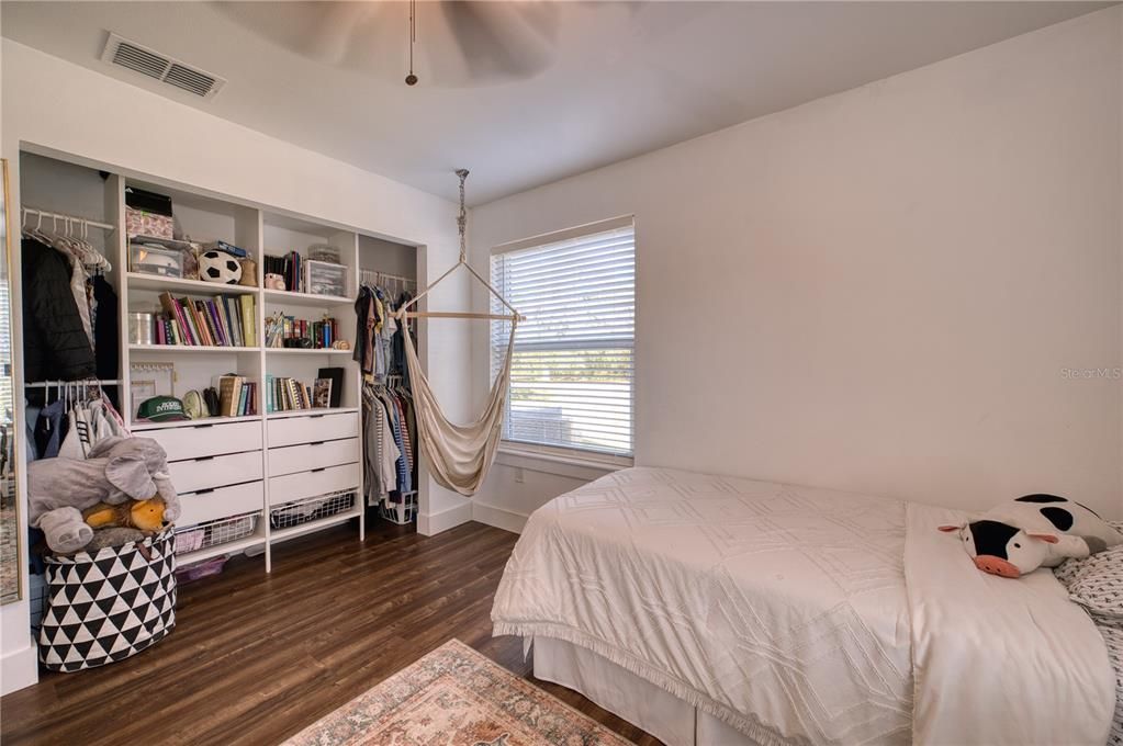 待售: $1,195,000 (3 贝兹, 2 浴室, 2194 平方英尺)