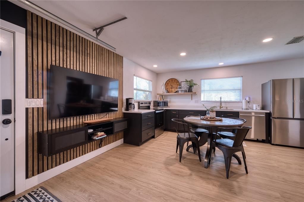 待售: $1,195,000 (3 贝兹, 2 浴室, 2194 平方英尺)