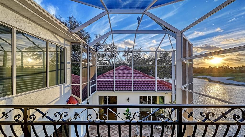 For Sale: $2,045,000 (4 beds, 4 baths, 5457 Square Feet)