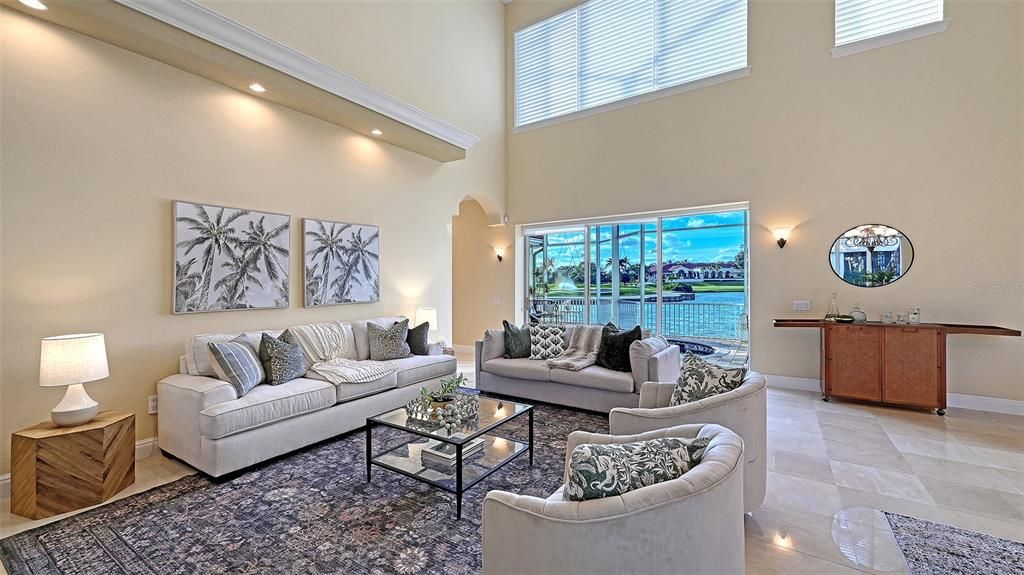 For Sale: $2,045,000 (4 beds, 4 baths, 5457 Square Feet)