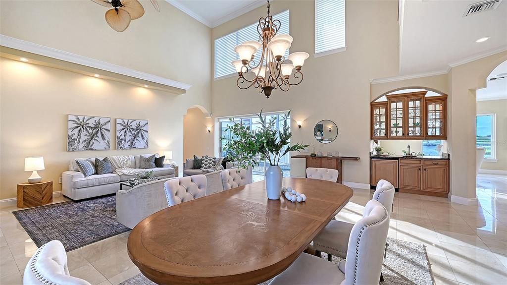 For Sale: $2,045,000 (4 beds, 4 baths, 5457 Square Feet)