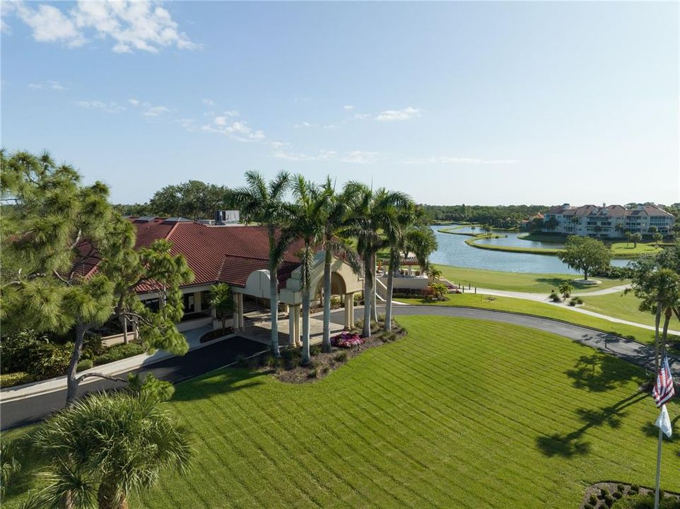 For Sale: $2,045,000 (4 beds, 4 baths, 5457 Square Feet)