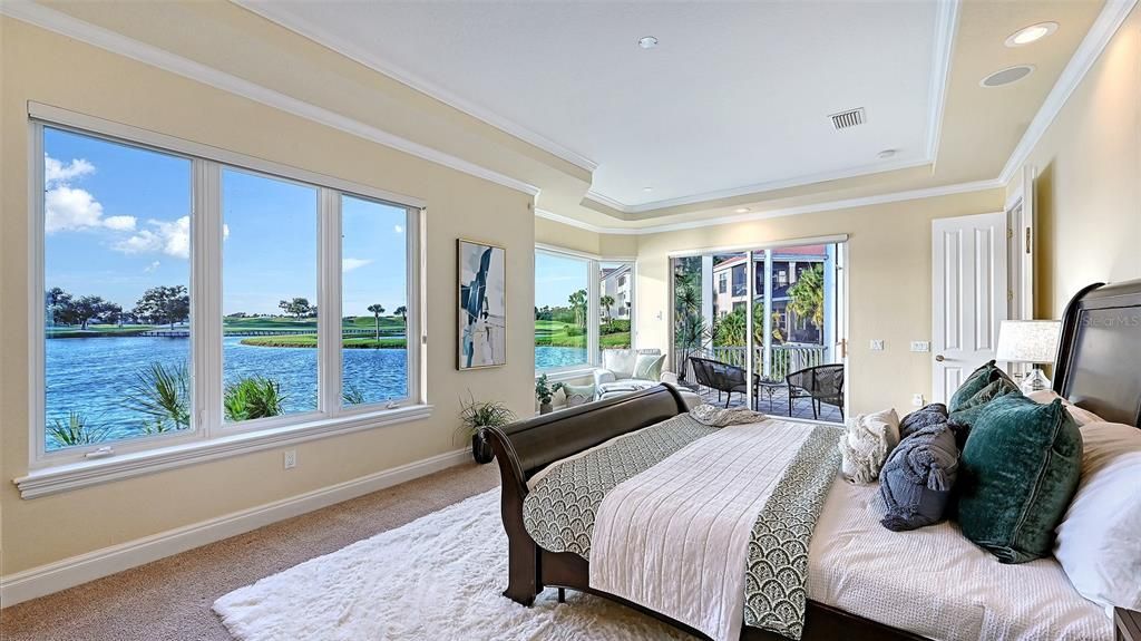 For Sale: $2,045,000 (4 beds, 4 baths, 5457 Square Feet)