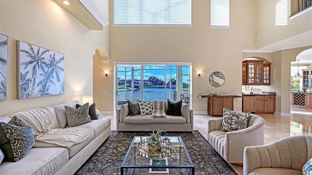 For Sale: $2,045,000 (4 beds, 4 baths, 5457 Square Feet)