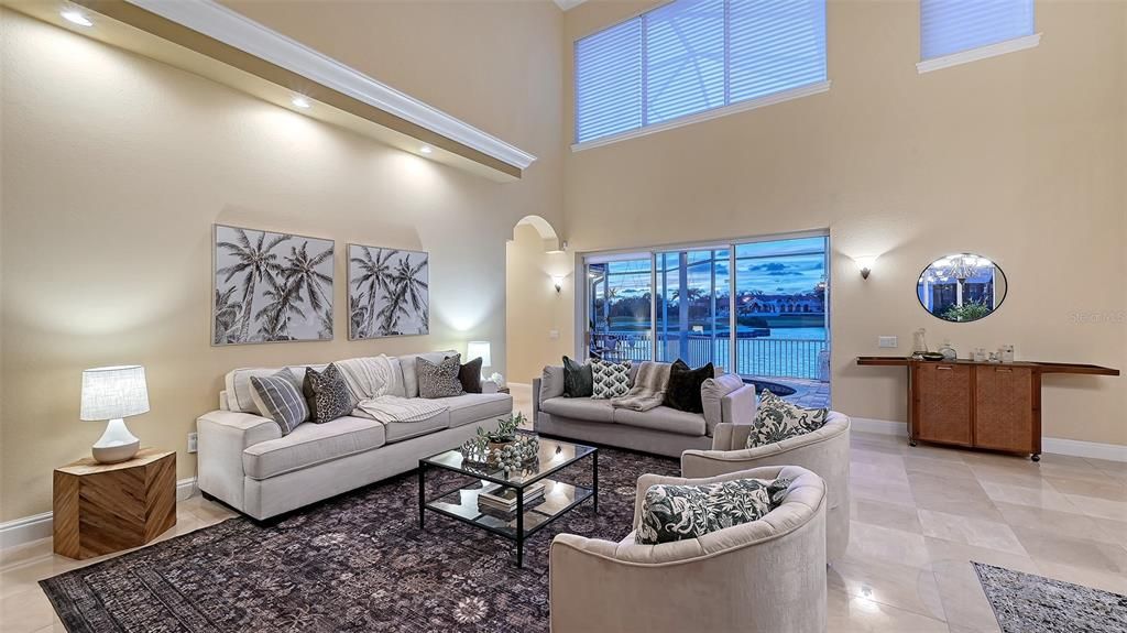 For Sale: $2,045,000 (4 beds, 4 baths, 5457 Square Feet)