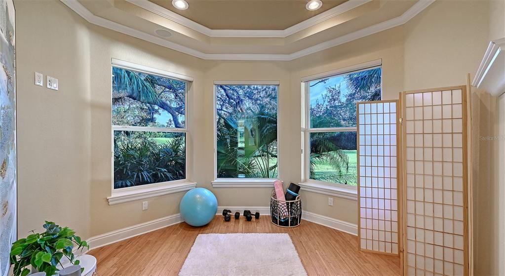 For Sale: $2,045,000 (4 beds, 4 baths, 5457 Square Feet)