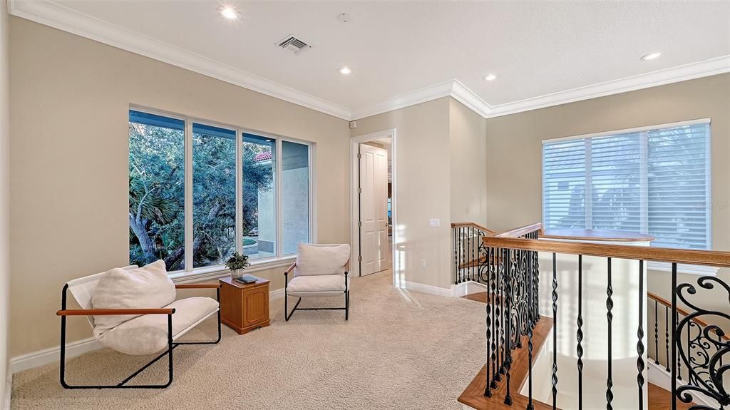 For Sale: $2,045,000 (4 beds, 4 baths, 5457 Square Feet)