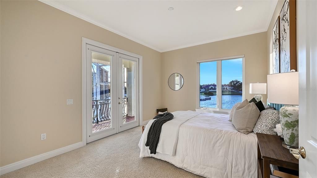 For Sale: $2,045,000 (4 beds, 4 baths, 5457 Square Feet)