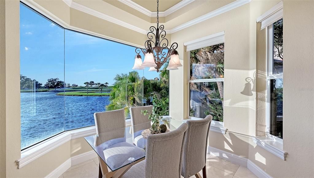 For Sale: $2,045,000 (4 beds, 4 baths, 5457 Square Feet)