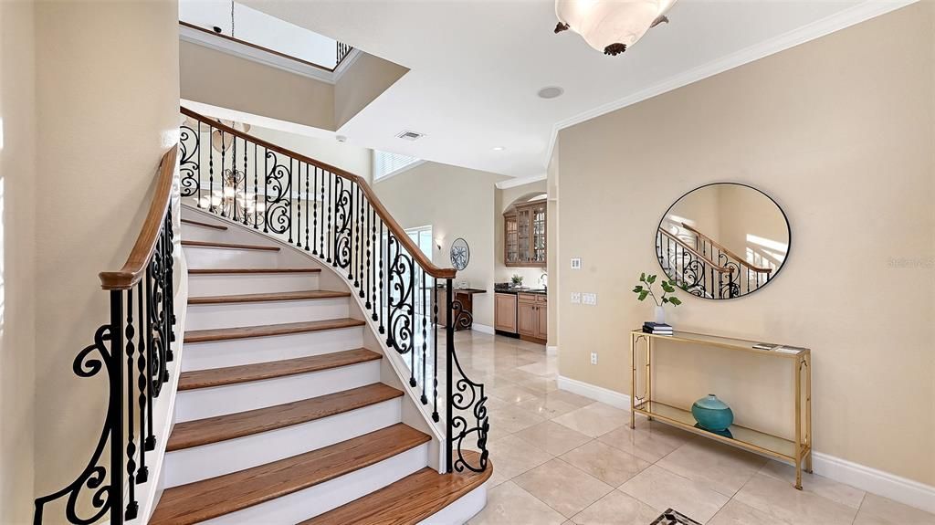 For Sale: $2,045,000 (4 beds, 4 baths, 5457 Square Feet)