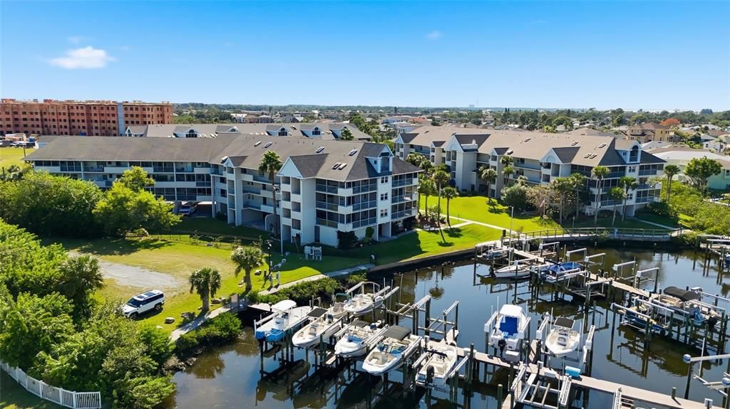 待售: $299,000 (3 贝兹, 3 浴室, 1676 平方英尺)