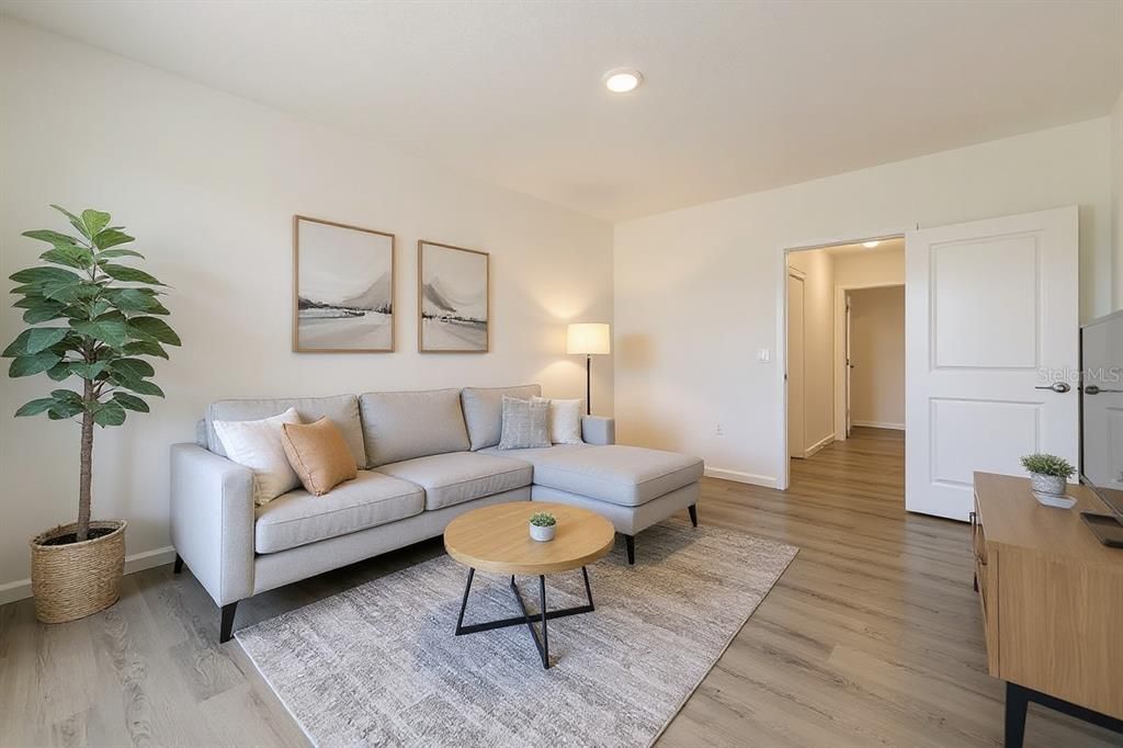 待售: $420,000 (3 贝兹, 2 浴室, 1687 平方英尺)