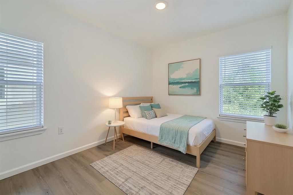 待售: $420,000 (3 贝兹, 2 浴室, 1687 平方英尺)