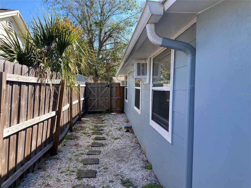 En Renta: $1,200 (0 camas, 1 baños, 436 Pies cuadrados)