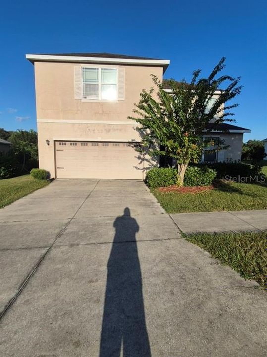 最近售出: $349,999 (5 贝兹, 3 浴室, 2957 平方英尺)