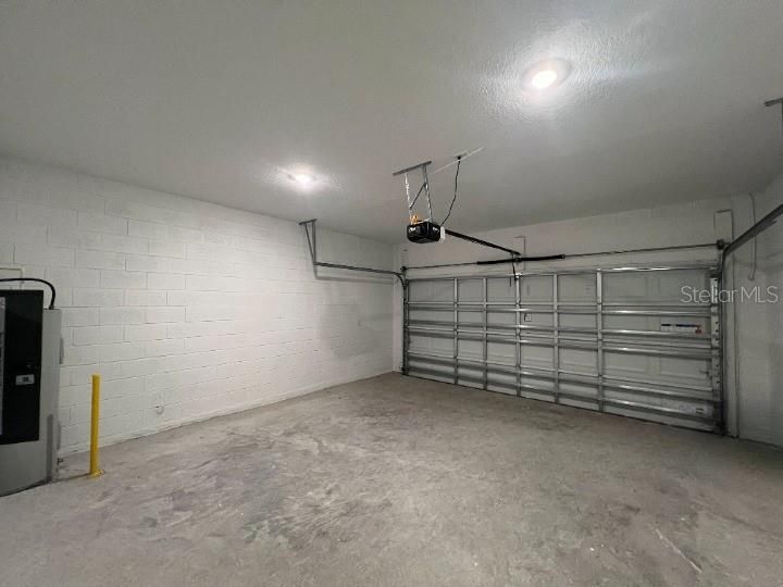 Active With Contract: $399,990 (4 beds, 2 baths, 1903 Square Feet)