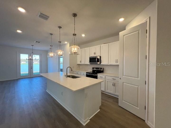 Active With Contract: $399,990 (4 beds, 2 baths, 1903 Square Feet)