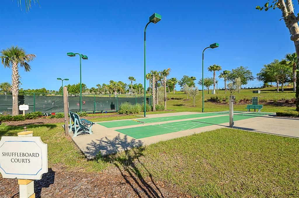 For Sale: $538,899 (3 beds, 3 baths, 2615 Square Feet)