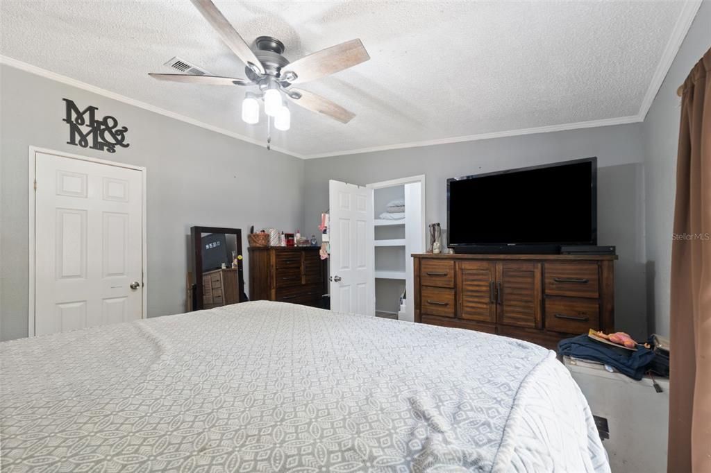 待售: $229,900 (3 贝兹, 2 浴室, 1296 平方英尺)