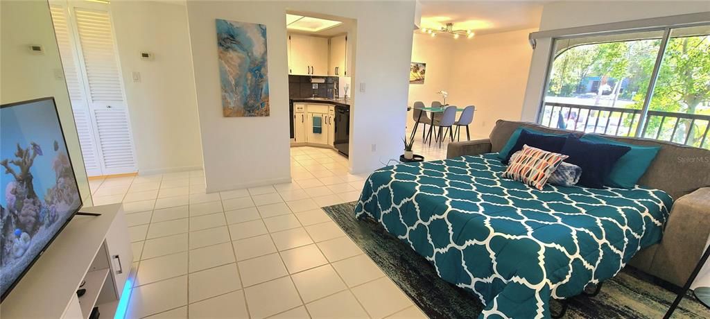 En Venta: $194,999 (1 camas, 1 baños, 700 Pies cuadrados)