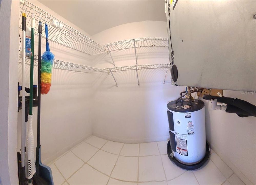 En Venta: $194,999 (1 camas, 1 baños, 700 Pies cuadrados)