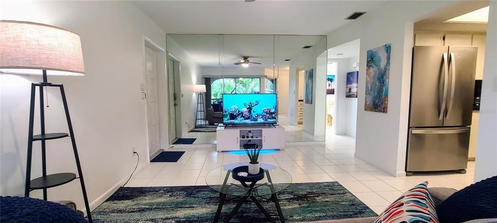 En Venta: $194,999 (1 camas, 1 baños, 700 Pies cuadrados)