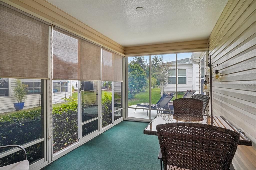 Active With Contract: $310,000 (3 beds, 2 baths, 1527 Square Feet)