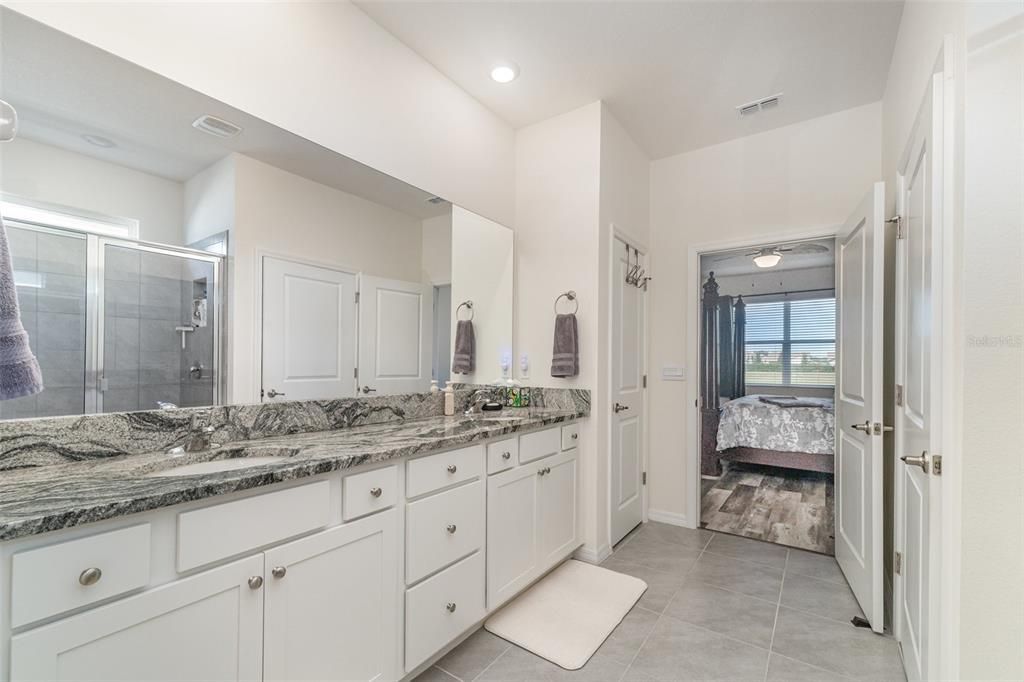 For Sale: $415,000 (3 beds, 2 baths, 1810 Square Feet)