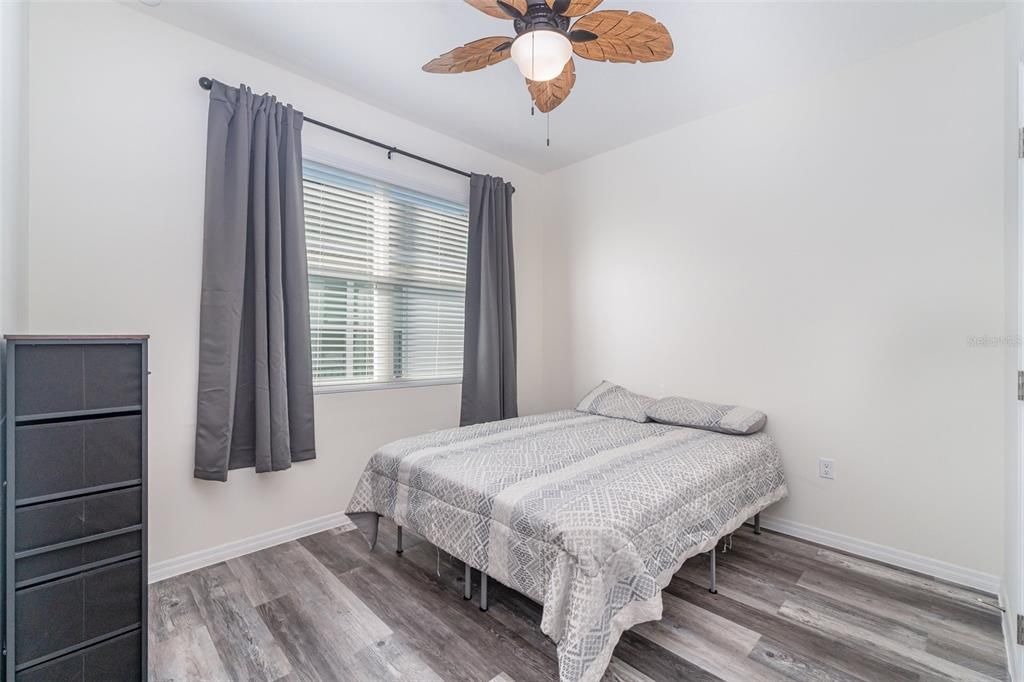 For Sale: $415,000 (3 beds, 2 baths, 1810 Square Feet)