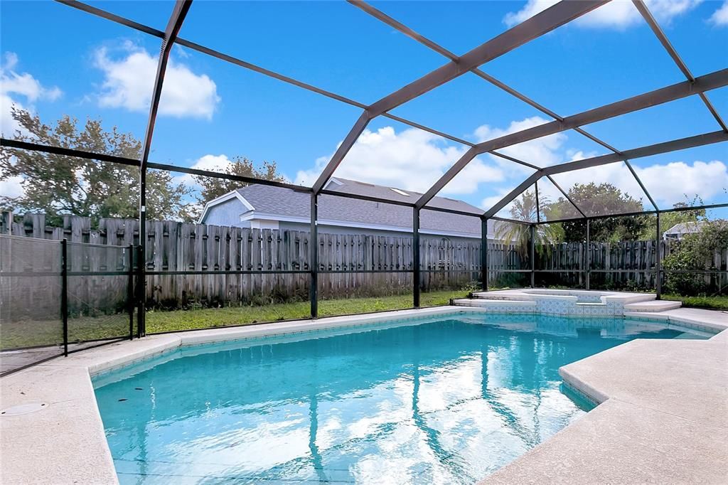 For Sale: $495,000 (4 beds, 2 baths, 2119 Square Feet)