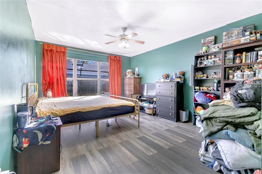 For Sale: $495,000 (4 beds, 2 baths, 2119 Square Feet)