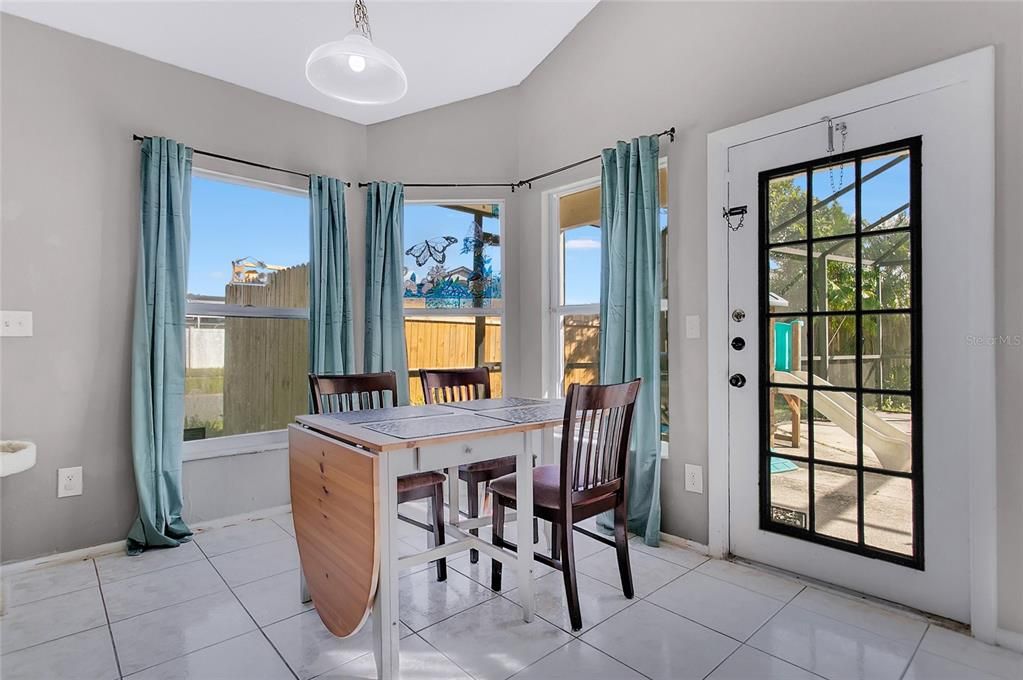 For Sale: $495,000 (4 beds, 2 baths, 2119 Square Feet)