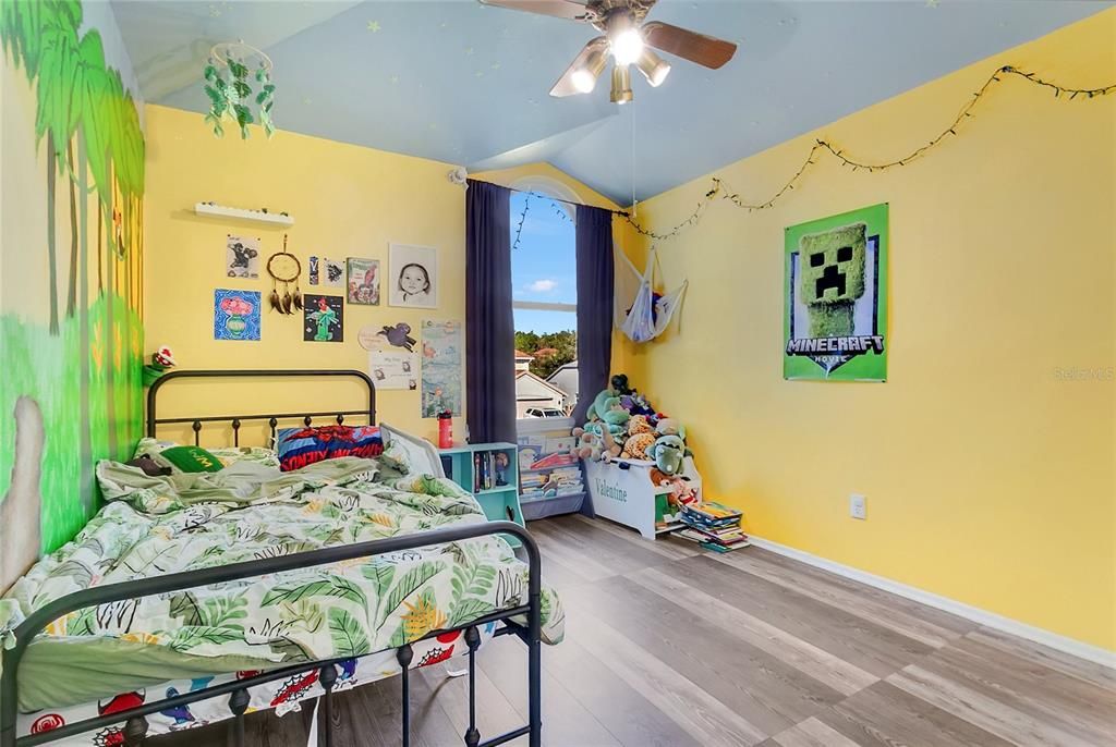 For Sale: $495,000 (4 beds, 2 baths, 2119 Square Feet)