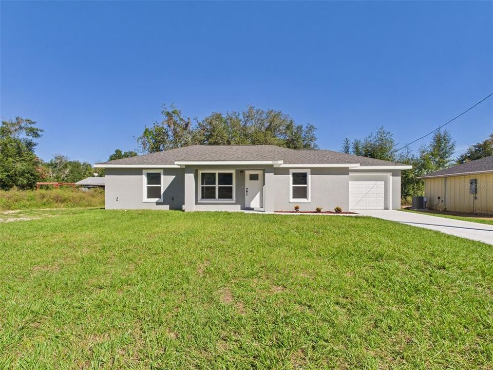 Recently Rented: $1,700 (3 beds, 2 baths, 1173 Square Feet)