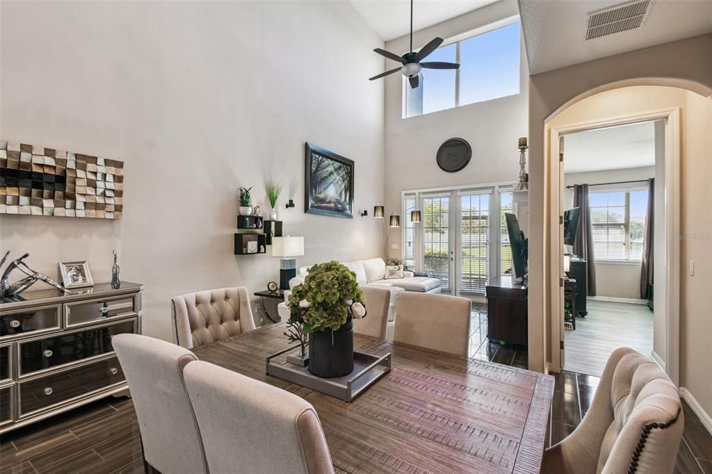 En Venta: $355,000 (3 camas, 2 baños, 1827 Pies cuadrados)