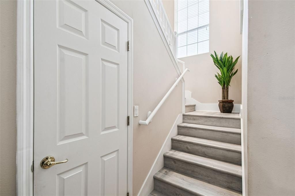 En Venta: $355,000 (3 camas, 2 baños, 1827 Pies cuadrados)